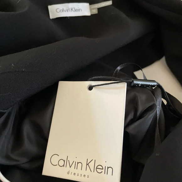 Calvin Klein Black with White Color Dress Size 10.  Belted with Front Buttons - Picture 11 of 12